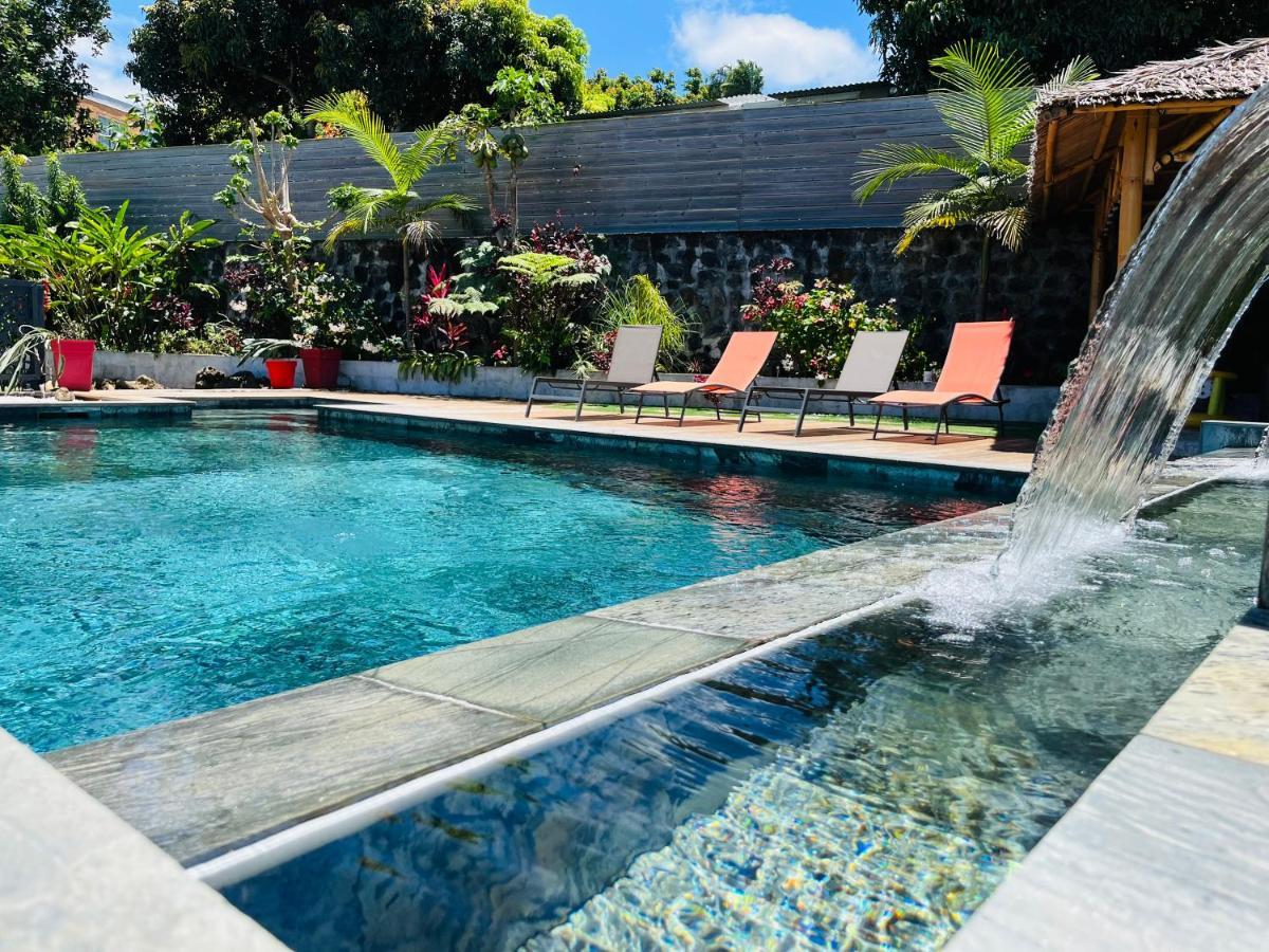 Le Clos D'Isis - Piscine Chauffee Le Tampon Bagian luar foto